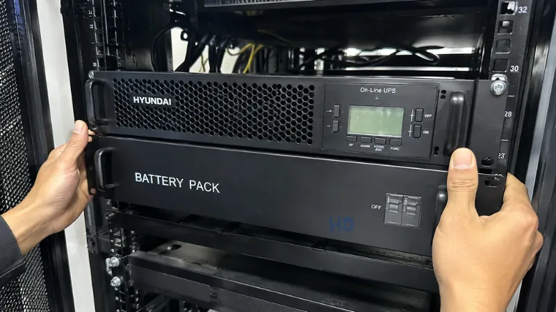 Rack Online 6KVA Hyundai HD-6KR9